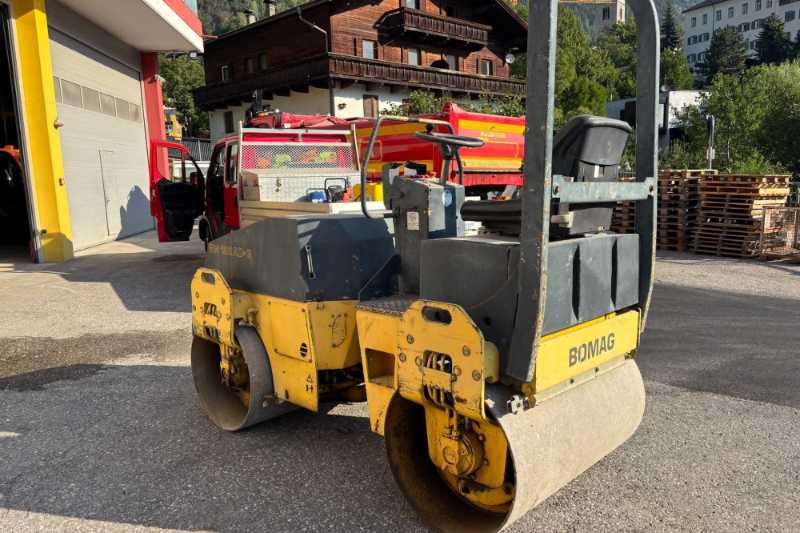 OmecoHub - Immagine BOMAG BW120AD-3